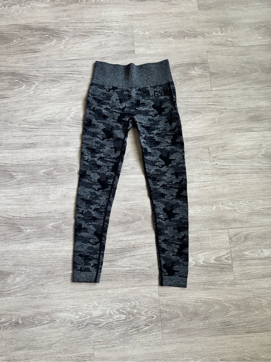 Gymshark Pants - Gymshark Black and Grey Camouflage Leggings